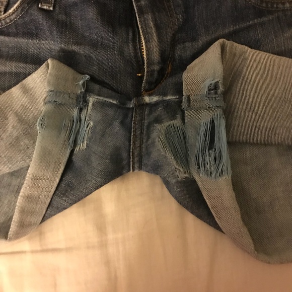 Too big - Picture 3 of 3